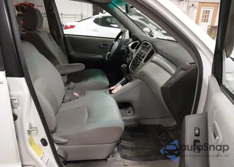 2006 Toyota Highlander V6 from USA, damaged, VIN JTEEP21A060150389